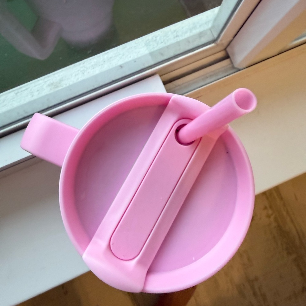 Unbranded pink tumbler - Picture 4 of 4